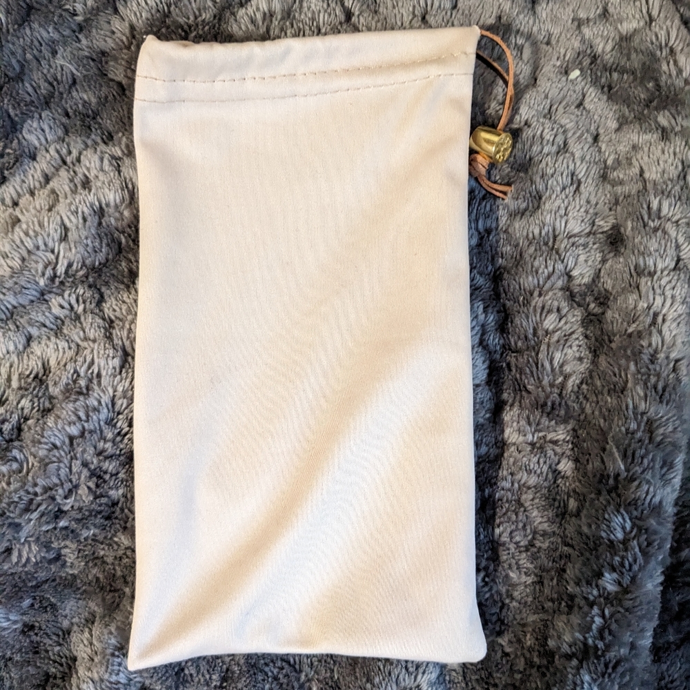 Tory Burch Eyeglasses Holder